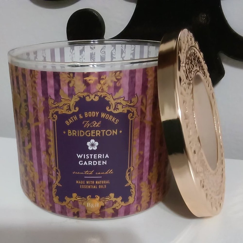 Bath and body Works BRIDGERTON Limited Collection. 3Wick Candles - Picture 7 of 12
